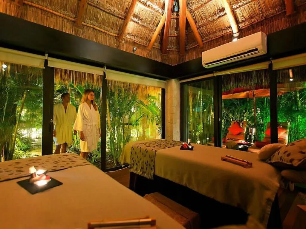 2Bd Del Palmar: Cancun Luxury Resort Mexico