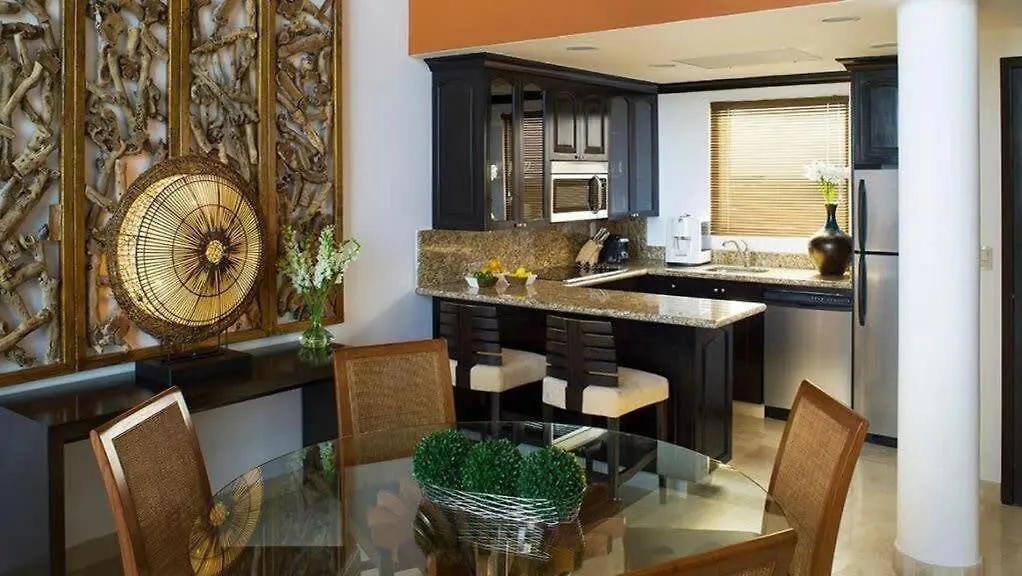2Bd Del Palmar: Cancun Luxury Resort Mexico